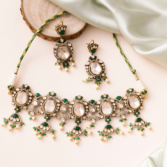 Antique Gold Green Necklace and Earring Set